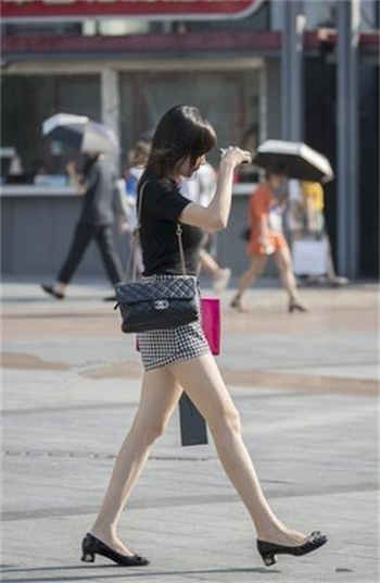 女子为了一份合同把