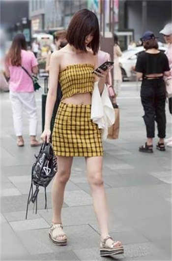 这个女人叫方雅