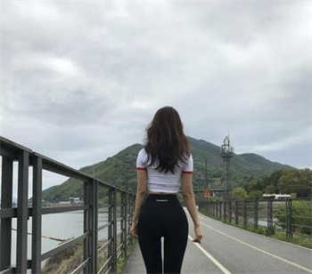 混血儿ellieleen