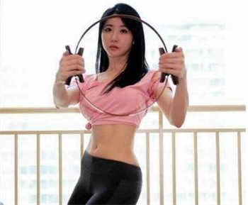 《医院的护士》中文