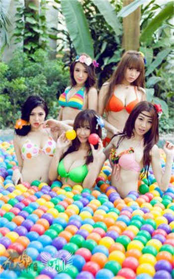 sw561第二个女的