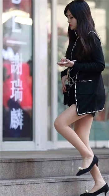 吴语彤名字的含义