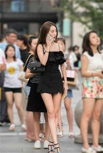 自以为是造句