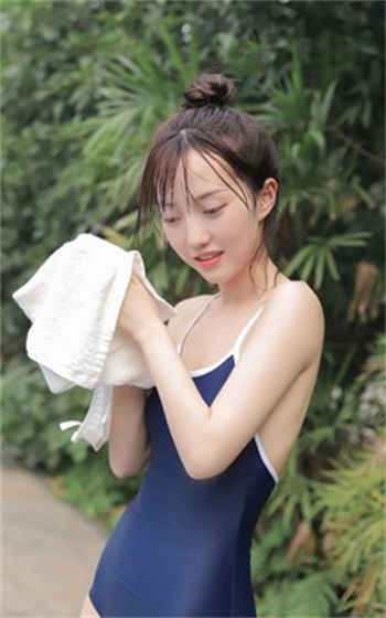 抖音用户小脚丫抬腿视频