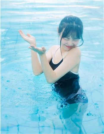 小天干省长夫人朱丽倩