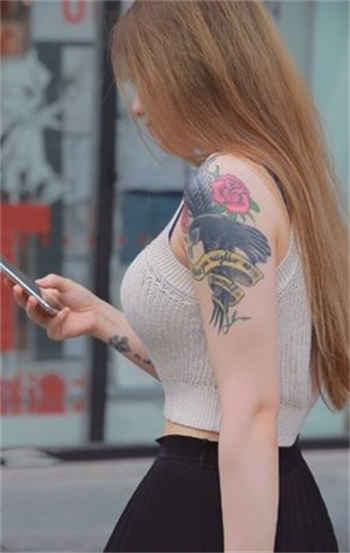 麻豆不能请假的瑜伽课视频