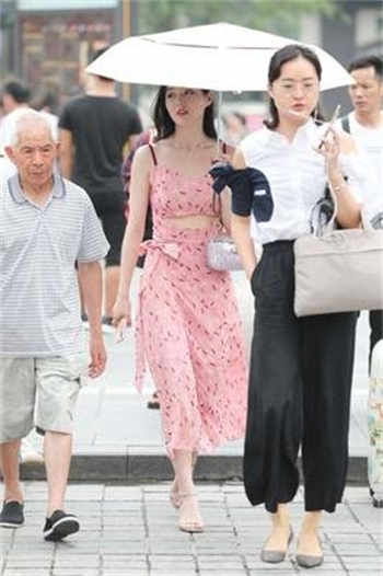 婚礼闹婚新娘被