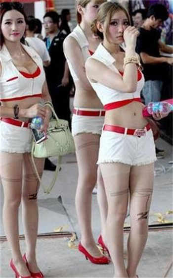 儿子性侵熟睡的母亲