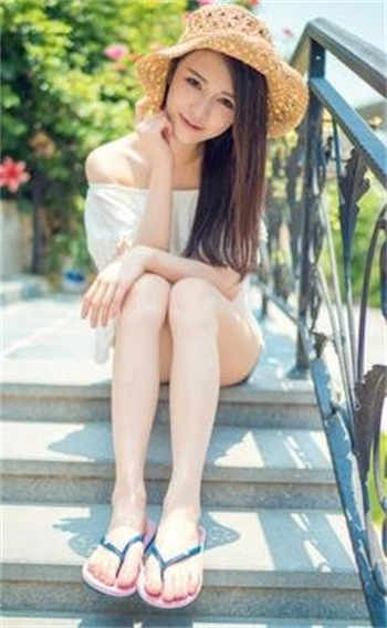 和房东住在一起感受木鱼
