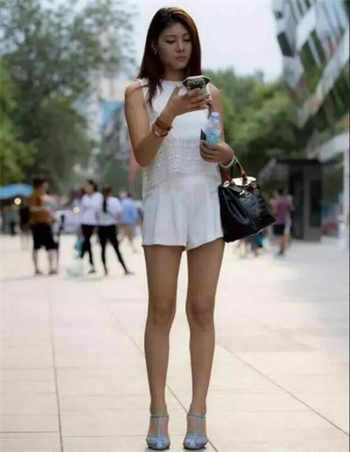 玛丽莲曼森和女性mv
