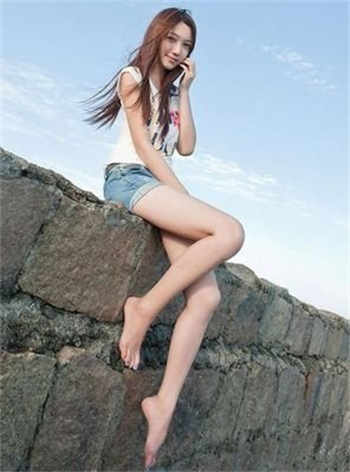 密密麻麻的痘痘