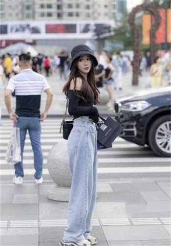 李yoyo事件