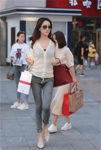 我和多个工厂女工