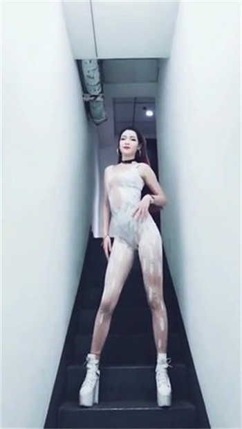 帝少霸宠女王太嚣张